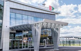 Terminal B Hotel