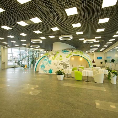 Terminal B Hotel Київ Екстер'єр фото